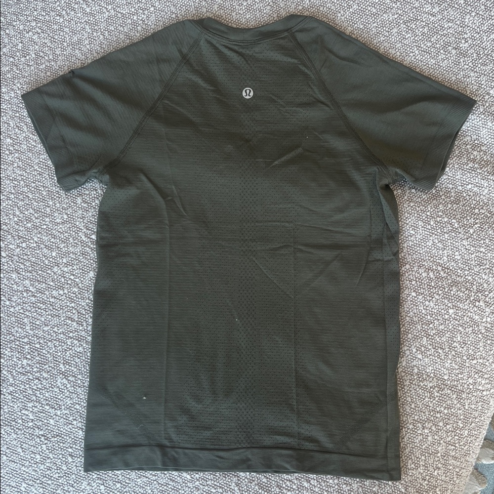 Lululemon Swiftly Tech Short Sleeve Shirt